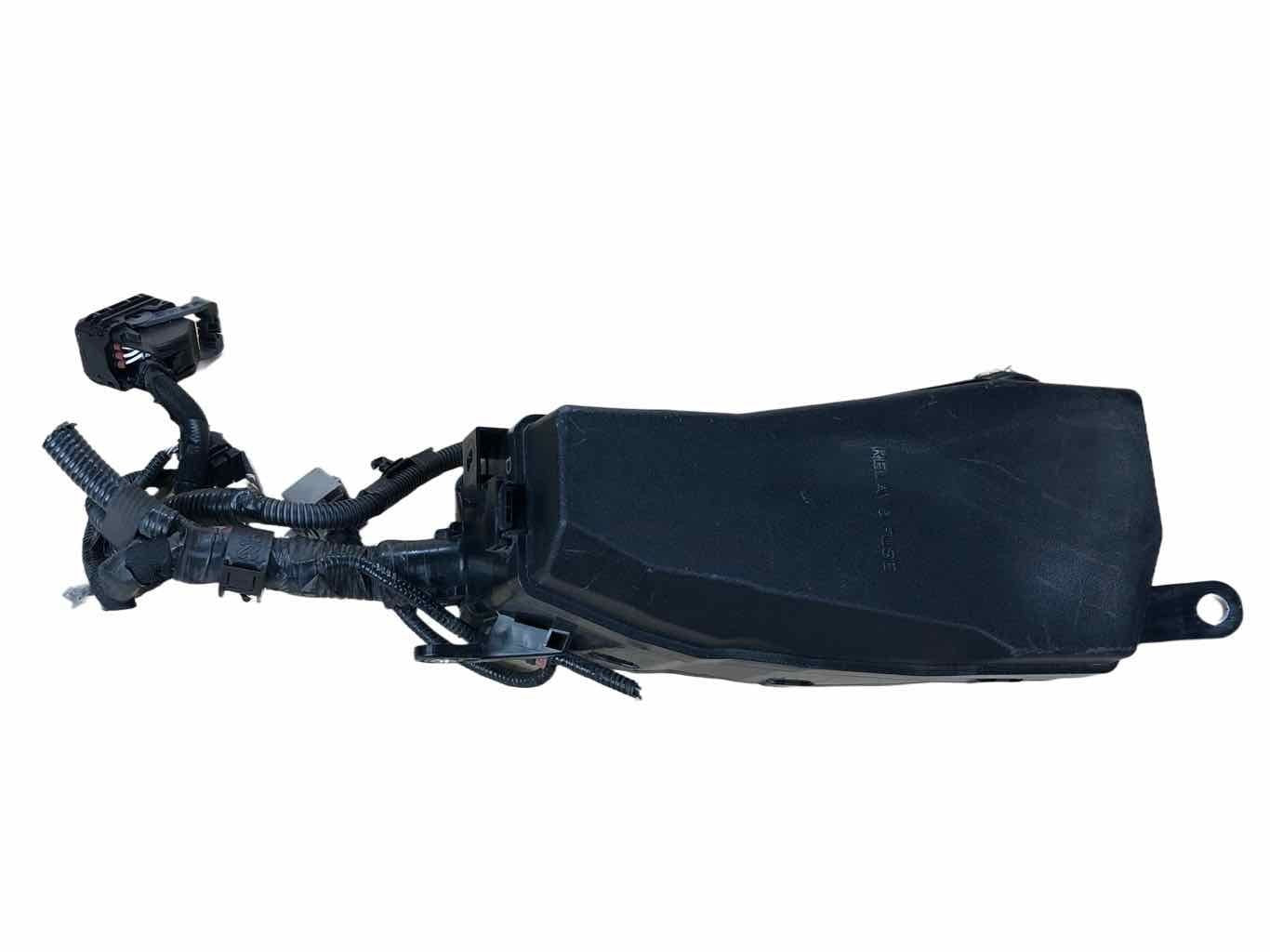 Engine Fuse Box TOYOTA CAMRY 18 19 20 21 22 23 240